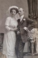 1880-1920 Vegyes keményhátú fotó tétel, 13 db, többségében potré fotók, különféle műtermekből, közte...