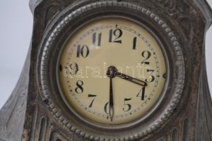 Napóleon figurás kandalló óra, spiáter, hiányos, nem működik, m:47,5 cm