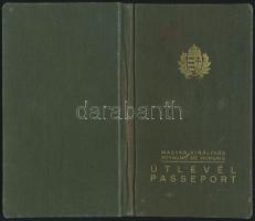 1937 Útlevél cseh és román illetékbélyegekkel