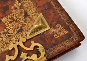 1751 Statua Collalti. A trevisioi Collalti család saját joganyagának kézzel írt kódexe. 
A família ...