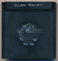 1983. "Naptár / Kézilabda" jelzett Ag bélyegérem eredeti ÁPV tokban (14,6g/0.835/22x37mm) ...