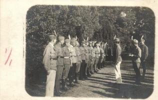 1919 Siófok, Madary Antal tiszti század egy kihallgatáson. Darutollas tisztek / Hungarian officer squad with crane feather being questioned. photo