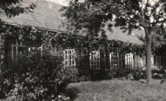 1943 Győr, Kálvária úti leányiskola, ballagási estélyről küldött felvétel, hátoldalon nevek. photo