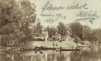 1899 Apatin, Duna parti részlet kerékpárosokkal és csónakokkal / Danube riverside with men on bicycles and boats. photo (non PC) (kopott sarkak / worn corners)