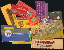 1960-1980 15 db régi csokoládépapír, közte, Tibi, Jutka( Szerencsi), Szerencs tejcsokoládé mézes mandulával, 2 db Pompadour, ...stb., változó állapotban, 1,5x4,5 cm és 12x7 cm közötti méretben