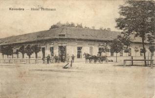 Kevevára, Temeskubin, Kovin; Hoffmann szálloda, lovaskocsi, kerékpár. Kiadja Zsivánovics P. és fia / Hotel Hoffmann, horse-drawn carriage, bicycle (EK)