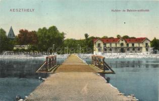 Keszthely, Hullám és Balaton szállodák. Kiadja Buday és Fischl