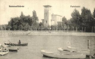 Balatonföldvár, part, csónakázók, villa. Kiadja Gerendai Gyula (EK)