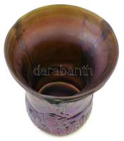 Horváth Márton (1941-2013): Irizáló díszváza, anyagában színezett, fújt üvegszál díszítéssel, hibátl...