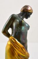 cca 1910 Zsolnay női akt lepellel, Formába öntött keménycserép színes festett eozinmázzal, jelzett, ...