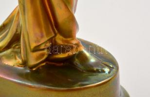 cca 1910 Zsolnay női akt lepellel, Formába öntött keménycserép színes festett eozinmázzal, jelzett, ...