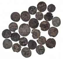 30 db-os tisztítatlan római rézpénz tétel a Kr. u. III. századból T:3 30 pcs of uncleaned Roman copper coins from the 3rd century AD C:F