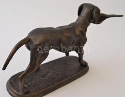 Vadászkutya a fácánnal, festett spiáter, jelzés nélkül, m:13,5 cm, h:21 cm