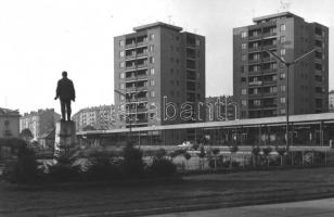 Komló - 4 db modern képeslap / 4 modern postcards