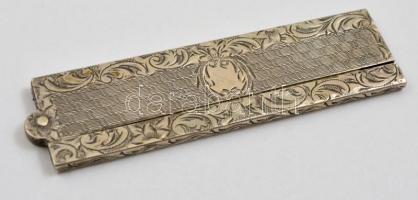 Ezüst(Ag) virágmintás fésűtartó fésűvel, jelzett, h: 18 cm, bruttó: 26,6 g