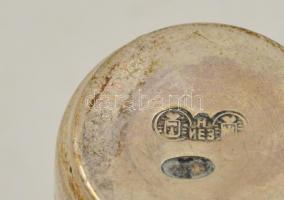 Ezüst(Ag) kupica, jelzett, m: 4 cm, nettó: 13,2 g