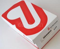 Három ágú díszes bronz gyertyatartó, m: 17 cm