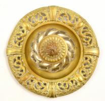 Díszes, áttört peremű réz olajtartó, üveg betéttel, réz kupakkal, jelzés nélkül, az üveg kopásnyomok...