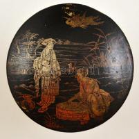 Keleti jelenetekkel díszített fa doboz, kopott, d: 13 cm, m: 15 cm