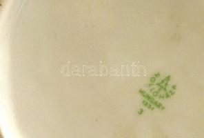 Hollóházi kétfüles virágos váza, matricás, jelzett, apró kopásokkal, m: 36 cm