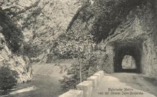 31 db RÉGI délvidéki városképes lap / 31 pre-1945 Croatian and Vojvodinan town-view postcards