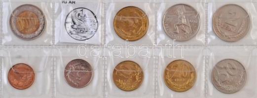 86db-os vegyes külföldi fémpénz tétel albumban, közte Afganisztán, Albánia, Algéria T:1-2
86pcs of ...