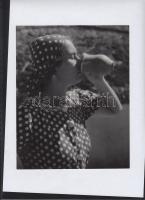 cca 1939 Korschelt Miklós (1900-1982) budapesti festő- és fotóművész hagyatékából 2 db vintage fotó,...