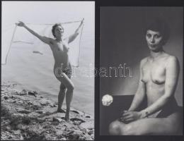 cca 1973 Esős vasárnap délután, szolidan erotikus felvételek, 8 db vintage negatív, + 8 db vintage f...