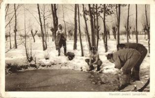 Harctéri toalett januárban, az Érdekes Újság kiadása / Military WWI Hungarian, washing in January (EK)