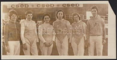 cca 1950-1960 Vívók, 3 db különféle sajtófotó, különböző méretben