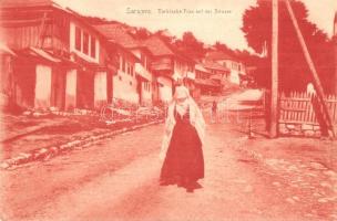 Sarajevo, Türkische Frau auf der Strasse / Turkish woman on the street