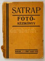 Satrap fotó-kézikönyv. Berlin-Spindlersfeld, 1927, Cheminsche Frabrik auf Actien. Kiadói papírkötés, széteső állapotban.
