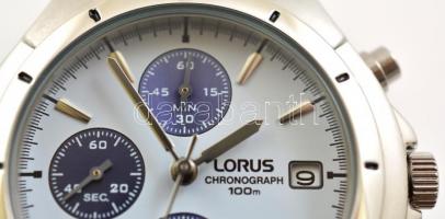 Lorus Cronograph karóra, újszerű állapotban, eredeti dobozában. Elemmel működő állapotban
