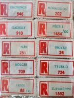 10.000 db ajánlási ragjegy kötegelve dobozban (30 éve érintetlen anyag)