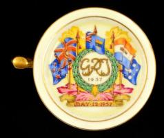 Paragon brit koronázási emlék bögre + alj, csorbával hajszál repedéssel, jelzett, m:9,5 cm