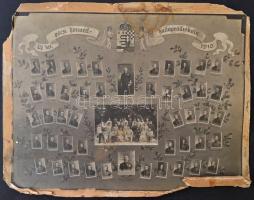 1910 M. Kir. Pécsi Honvéd Hadapród iskola végzős évfolyamának tablófotója, sérült, foltos, 33x42 cm