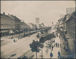 cca 1900 Debrecen, Piac utca, üzletek, villamos, Antalfy József könyv- és papírkereskedő kiadása, 19x24,5 cm