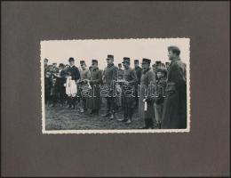 cca 1930 Lóverseny képei katonákkal, tisztekkel összesen 25 fotó albumban