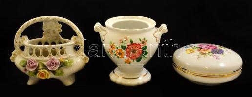 Vegyes porcelán tétel, 3 db: közte 2 db Aquincumi bonbonier és mini kupa, jelzés nélküli kiskosár, m: 4,5 és 9 cm között