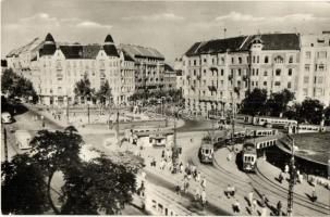 Budapest XI. Móricz Zsigmond körtér, HÉV (Helyiérdekű Vasút) állomás, villamosok, autóbusz. Képzőművészeti Alap