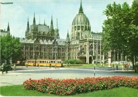 Budapest - 5 db modern városképes lap tömegközlekedési eszközökkel: villamos, autóbusz, automobil; k...