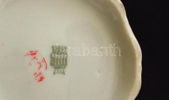 Zsolnay virág mintás mokkás kiöntő, matricás, jelzett, apró kopás nyomokkal, m: 17,5 cm