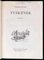 Fekete István: Tüskevár. Bp.,1972, Móra. Kiadói félvászon-kötés, kopott borítóval