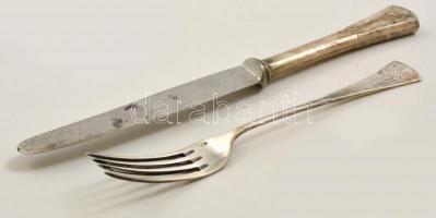 Ezüst villa készlet 6 db (160 g nettó) jelzett + hozzávaló 6 db ezüst nyelű kés