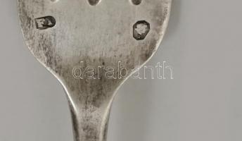 Ezüst villa készlet 6 db (160 g nettó) jelzett + hozzávaló 6 db ezüst nyelű kés