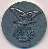 DN Magyar Honvédség Parancsnoka, Vezérkari Főnök ezüstpatinázott fém emlékérem (38mm) T:1