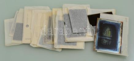 cca 1930 Kecskemét, Kerny István (1879-1963) budapesti fotóművész hagyatékából 21 db vintage negatív...