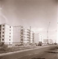 cca 1975 Kecskemét, várostörténeti felvételek (Leninváros, Széchenyi város), 21 db vintage negatív, ...