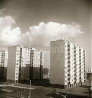 cca 1975 Kecskemét, várostörténeti felvételek (Leninváros, Széchenyi város), 21 db vintage negatív, ...