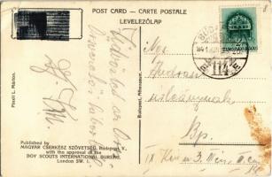 Német cserkész. Kiadja a Magyar Cserkész Szövetség / German scout art postcard s: Márton L. (EK)